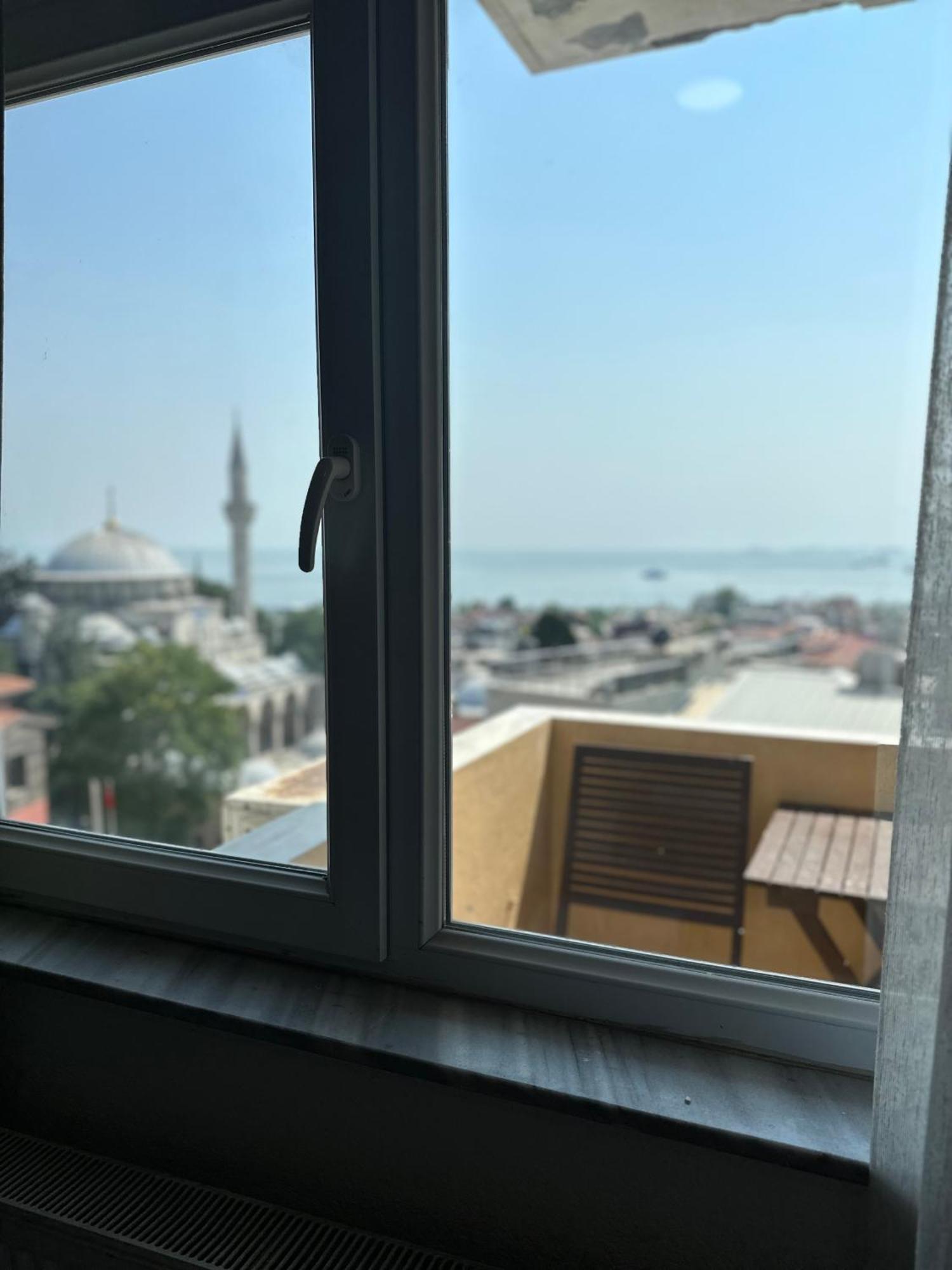 Divas Silver Istanbul Bagian luar foto